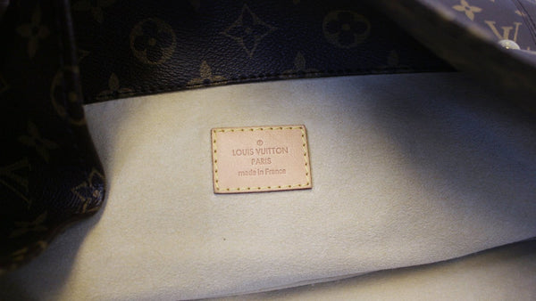 LOUIS VUITTON Monogram Canvas Artsy GM Shoulder Bag Limited