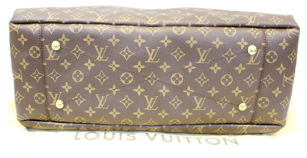 LOUIS VUITTON Monogram Canvas Artsy GM Shoulder Bag Limited