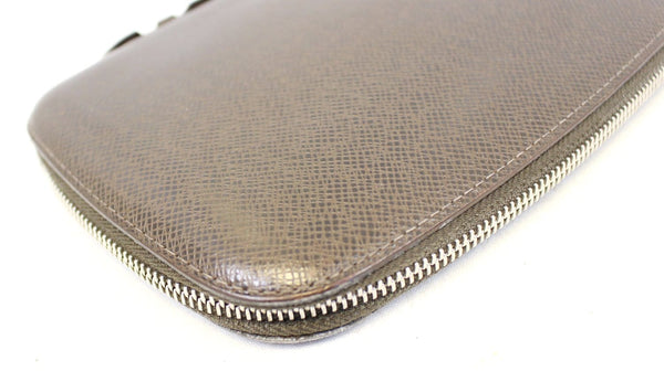 Louis Vuitton Atoll Organizer Taiga Wallet Brown leather 