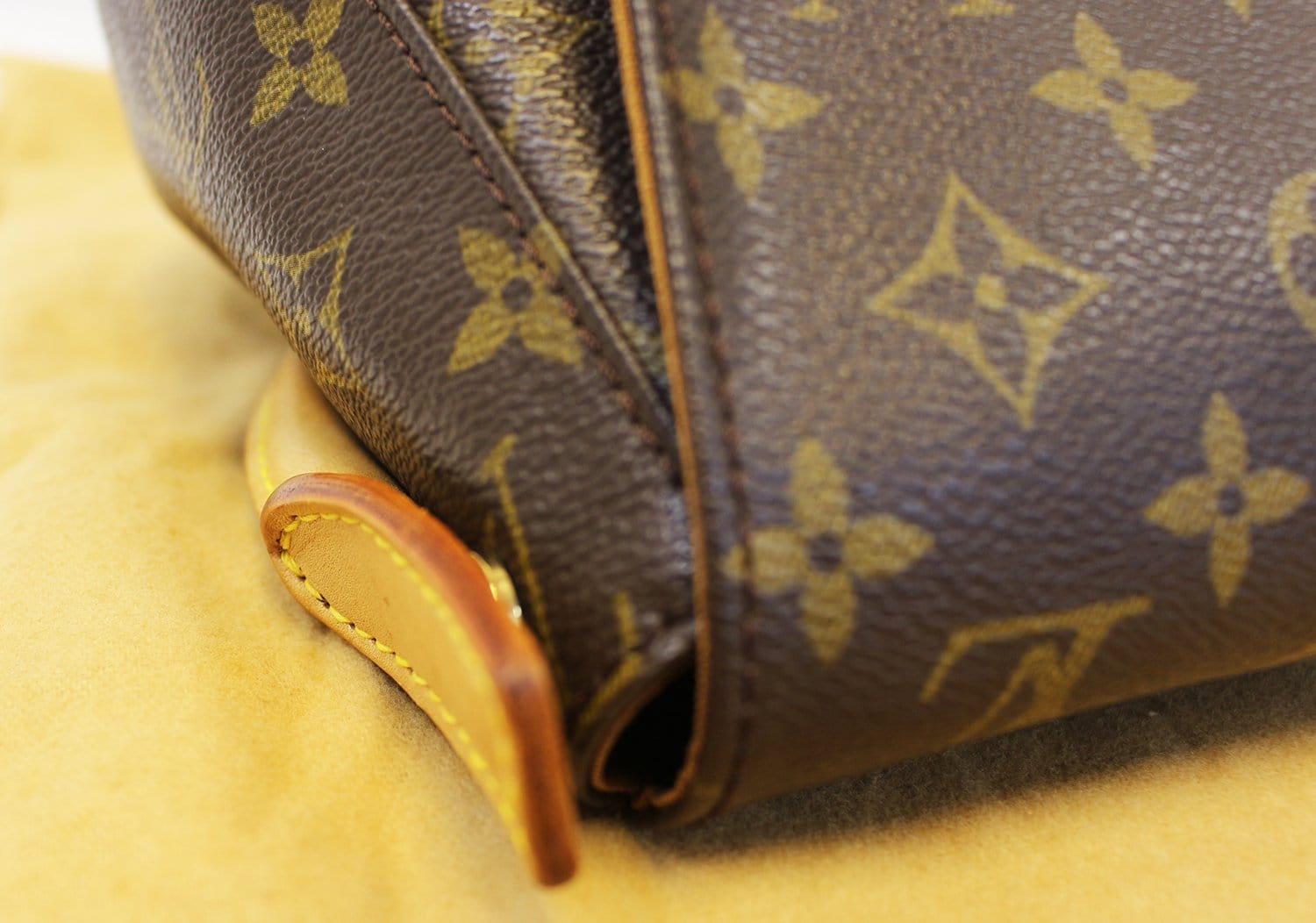 LOUIS VUITTON Monogram Canvas Mini Looping Shoulder Bag