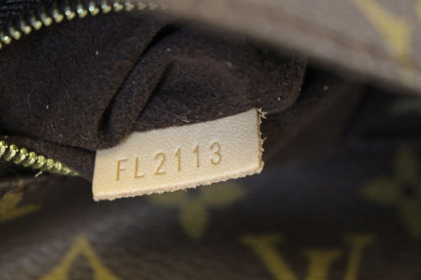 LOUIS VUITTON Monogram Canvas Metis Hobo Shoulder Bag