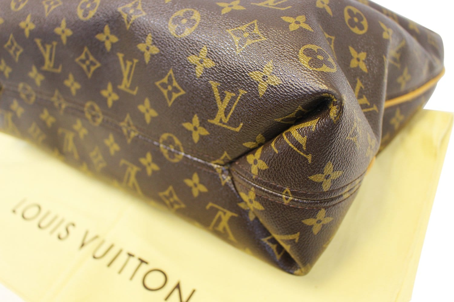 louis vuitton pre-loved monogram canvas neverfull mm, brown