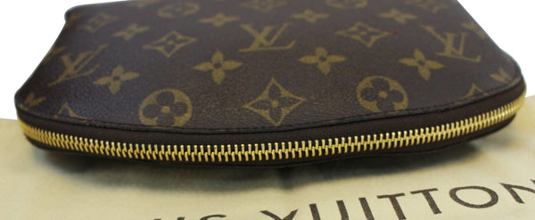 LOUIS VUITTON Monogram Canvas Cosmetic Pouch GM