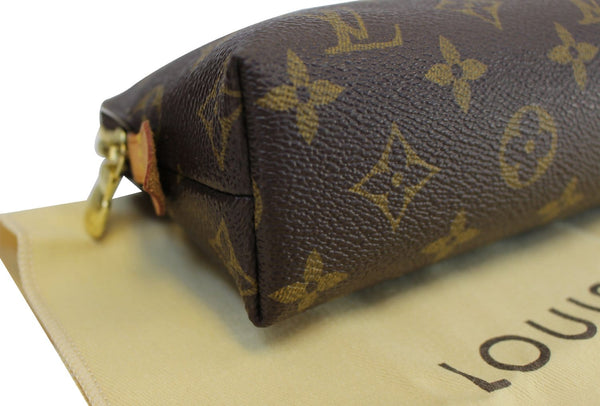 LOUIS VUITTON Monogram Canvas Cosmetic Pouch GM