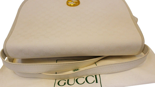 Gucci Crossbody Bag Supreme White Flap Vintage - bottom view