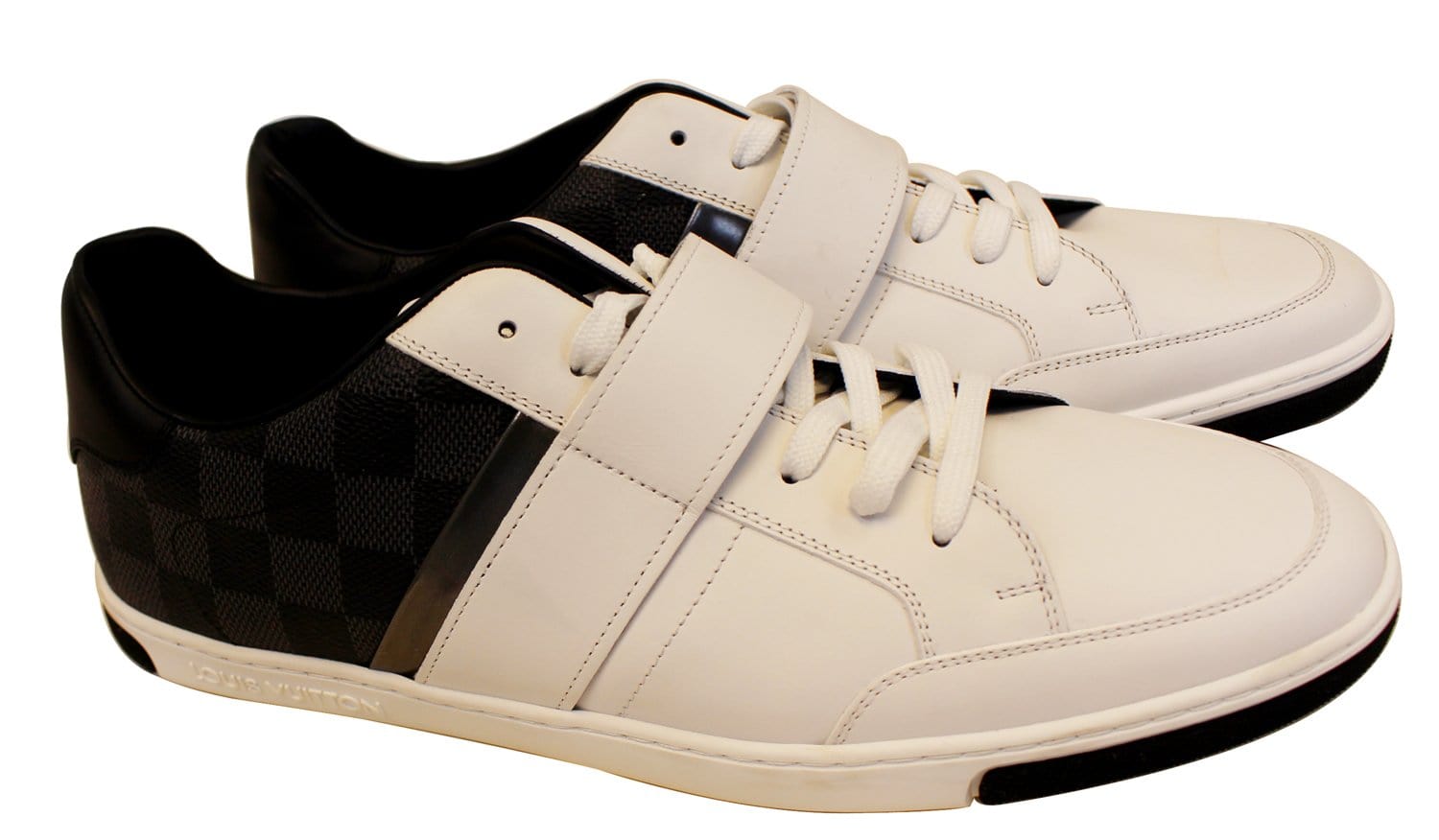 Louis Vuitton  Luxury sneakers men, White fashion sneakers, Louboutin shoes  mens