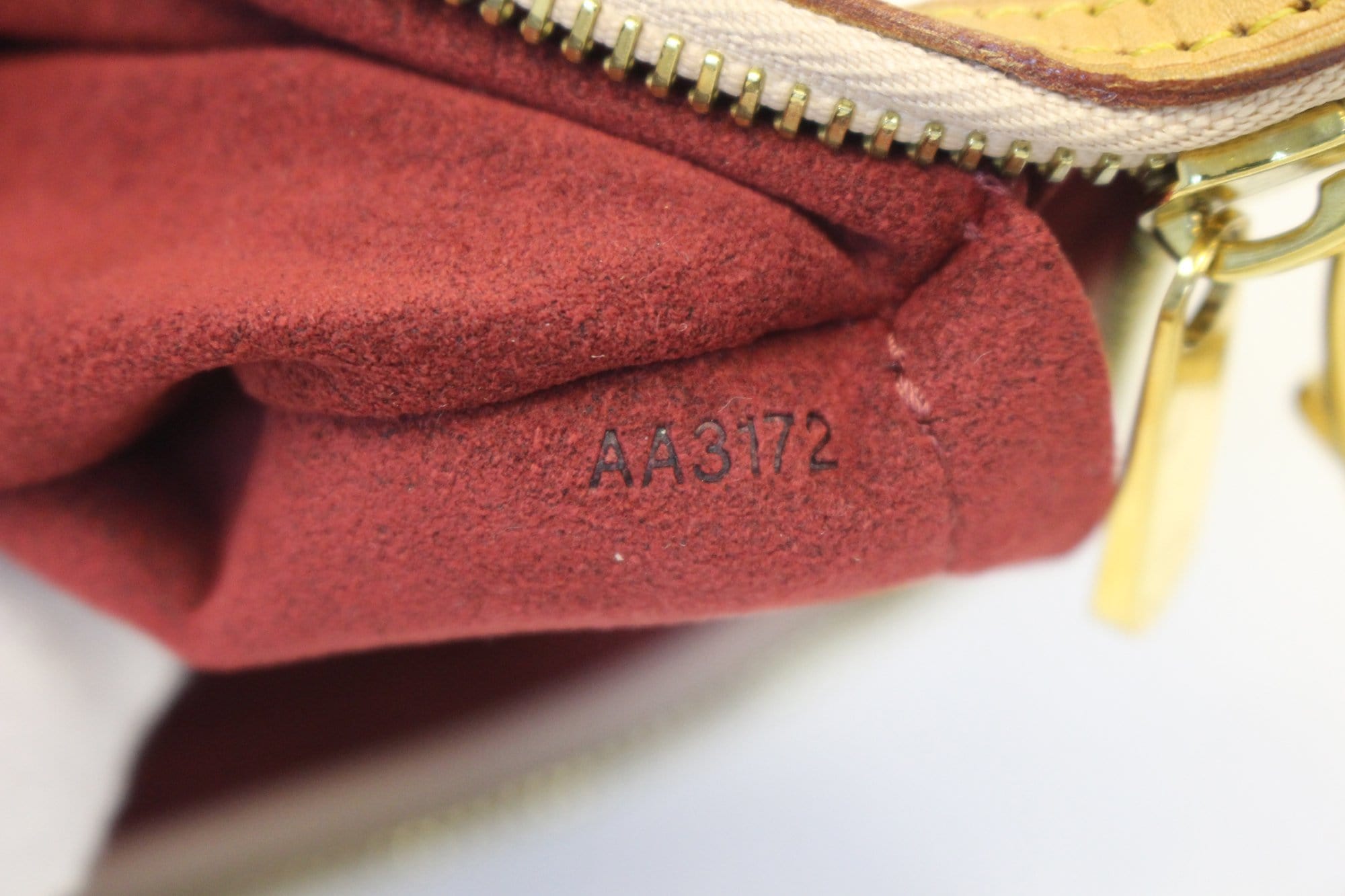 Louis Vuitton Milla Pochette Monogram Multicolor MM - ShopStyle Clutches