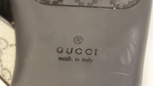 Gucci Men's GG Supreme Canvas Flip Flop Sandals Size 8 1/2G