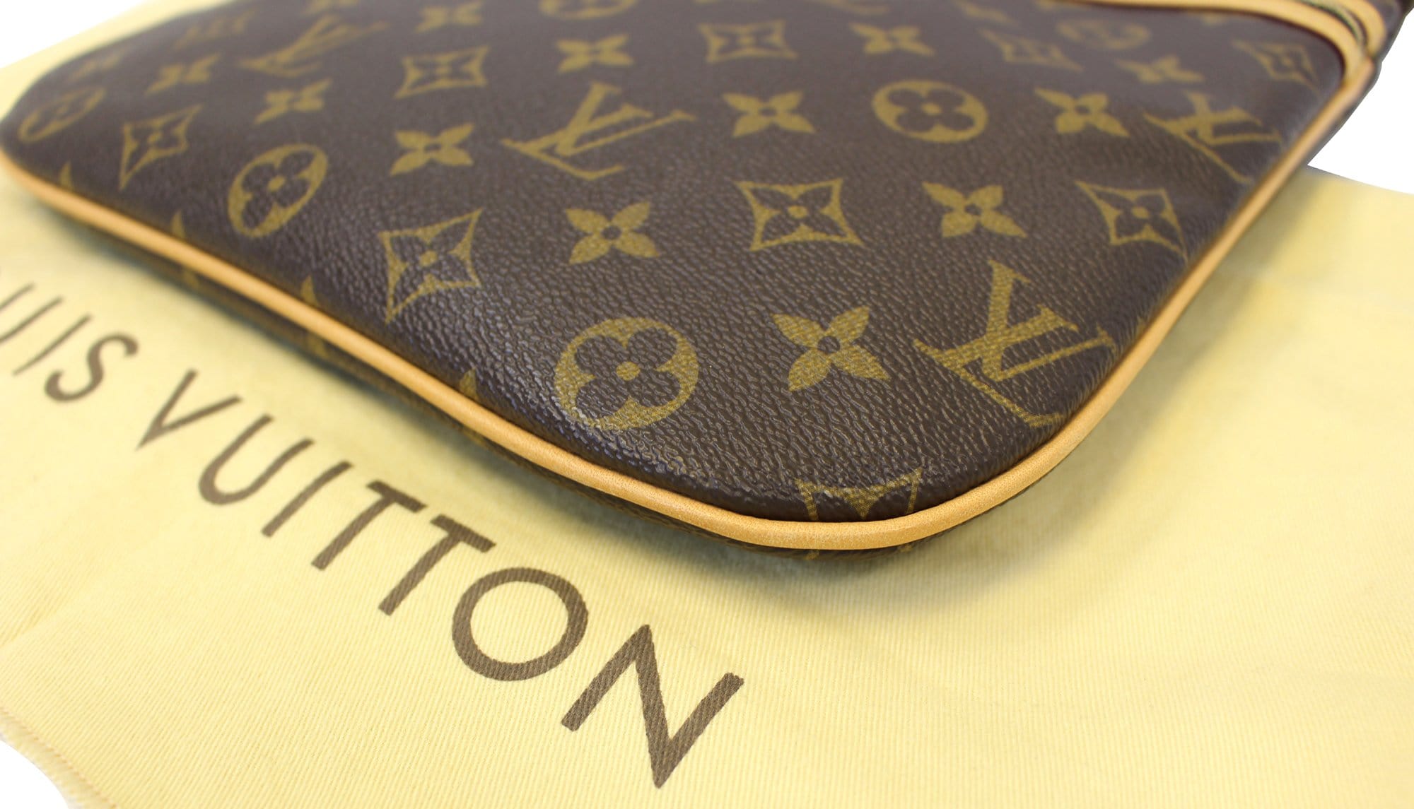 Louis Vuitton Monogram Pochette Bosphore (SHG-MbdIHV) – LuxeDH