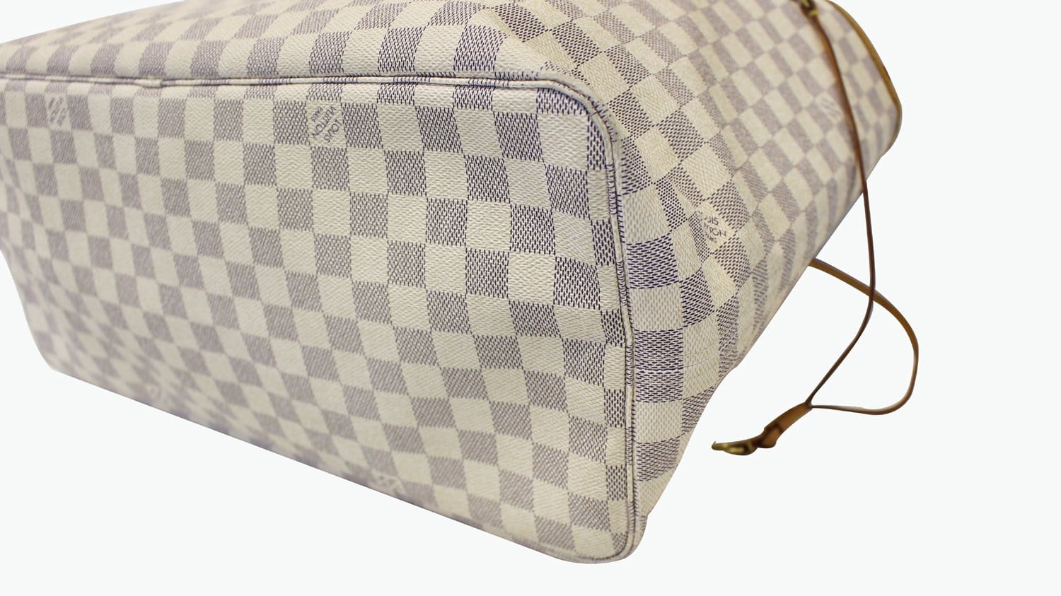 Buy Cheap Louis Vuitton Avenue Shoulder Bags #999933825 from