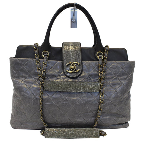 CHANEL Grey Quilted Calfskin Leather Stingray Bindi CC Shopper Tote Bag