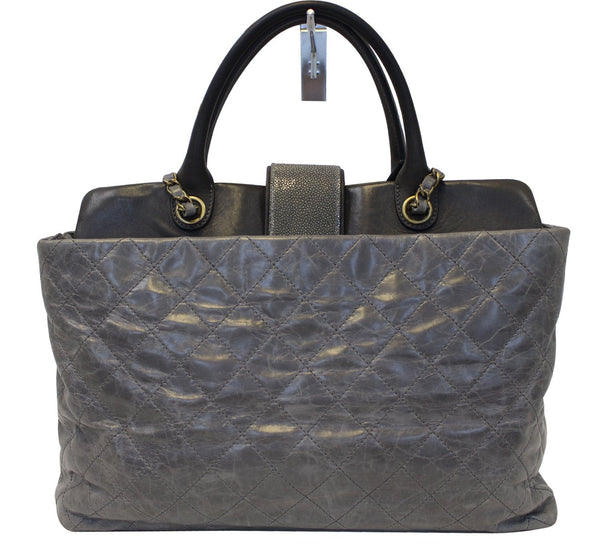 CHANEL Grey Quilted Calfskin Leather Stingray Bindi CC Shopper Tote Bag