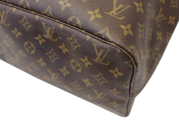 LOUIS VUITTON Monogram Canvas Neverfull GM Shoulder Bag