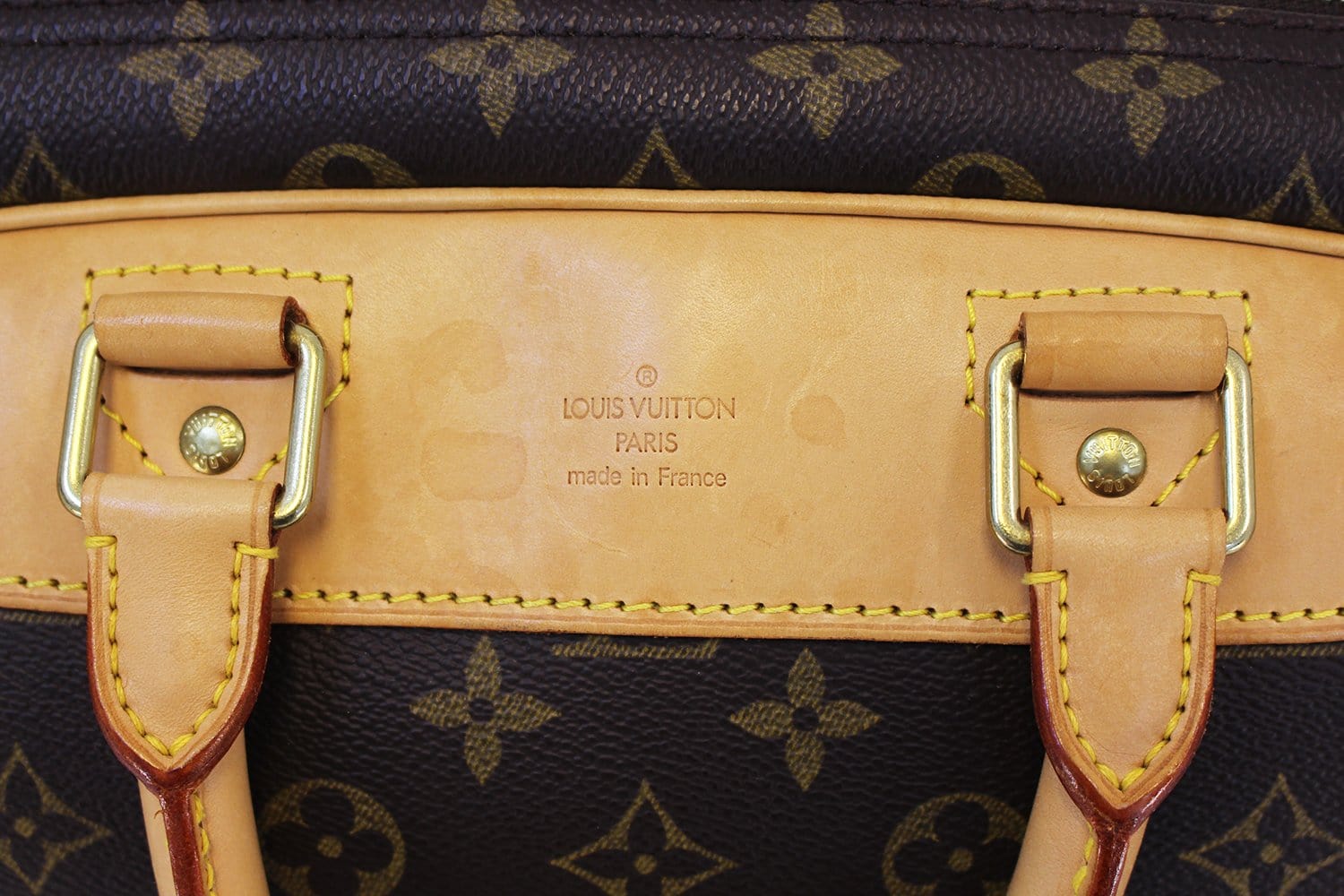 Evasion cloth travel bag Louis Vuitton Beige in Cloth - 34350977