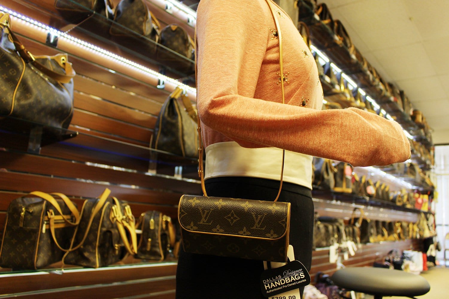Louis-Vuitton-Monogram-Pochette-Florentine-Waist-Bag-XS-M51855 –  dct-ep_vintage luxury Store