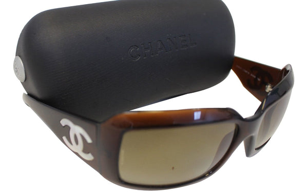 Chanel Sunglasses - CHANEL Pearl Sunglasses 5076 CC Logo
