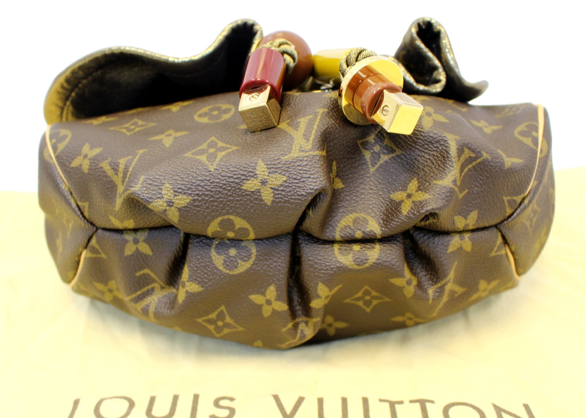 Louis Vuitton Limited Kalahari PM Hobo Flap Bag 5V44LS – Bagriculture