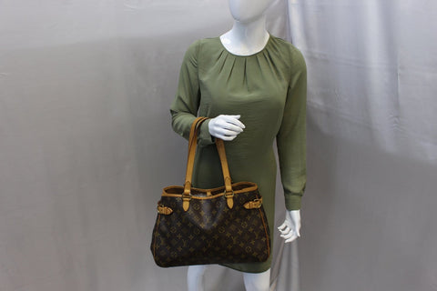 LOUIS VUITTON Monogram Canvas Batignolles Horizontal Bag