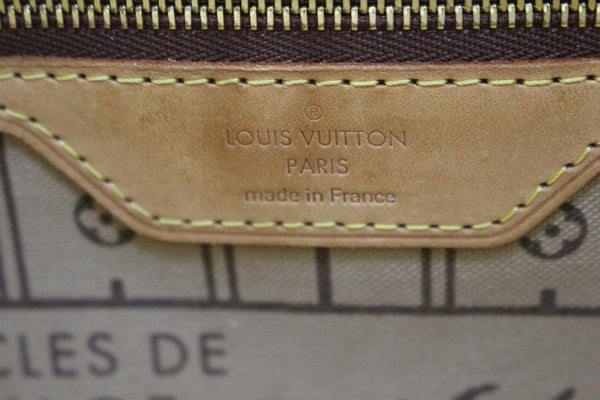 LOUIS VUITTON Monogram Canvas Neverfull PM Tote Shoulder Bag