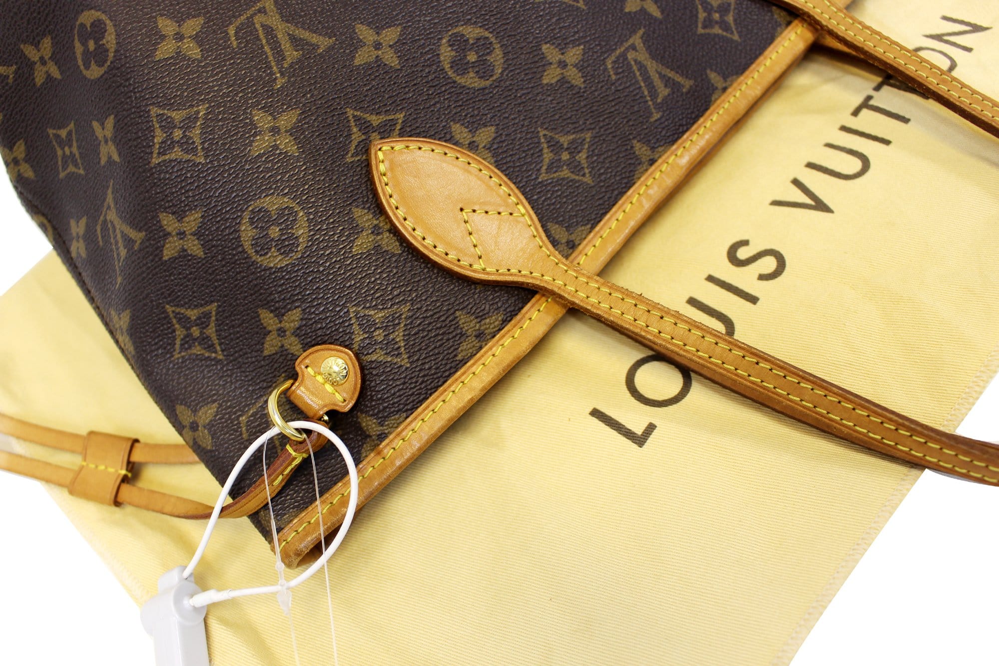 Louis Vuitton Classic Monogram Neverfull PM Tote Shoulder Bag