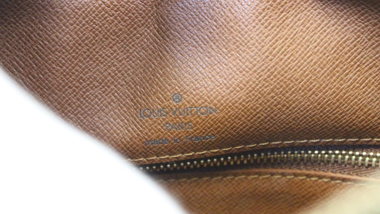 Louis Vuitton - Authenticated Boulogne Handbag - Leather Brown Plain for Women, Good Condition