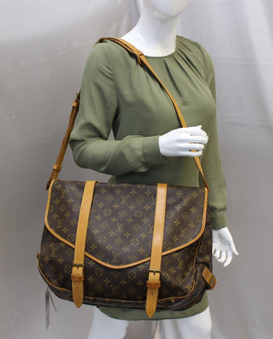 LOUIS VUITTON Monogram Saumur 43 Shoulder Bag