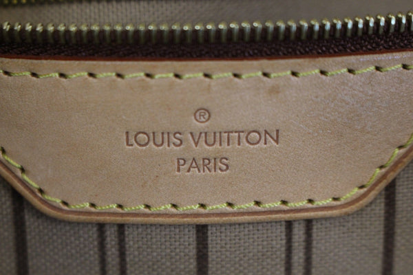 LOUIS VUITTON Delightful PM Monogram Shoulder Bag Hobo