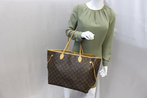 LOUIS VUITTON Monogram Canvas Neverfull GM Tote Bag