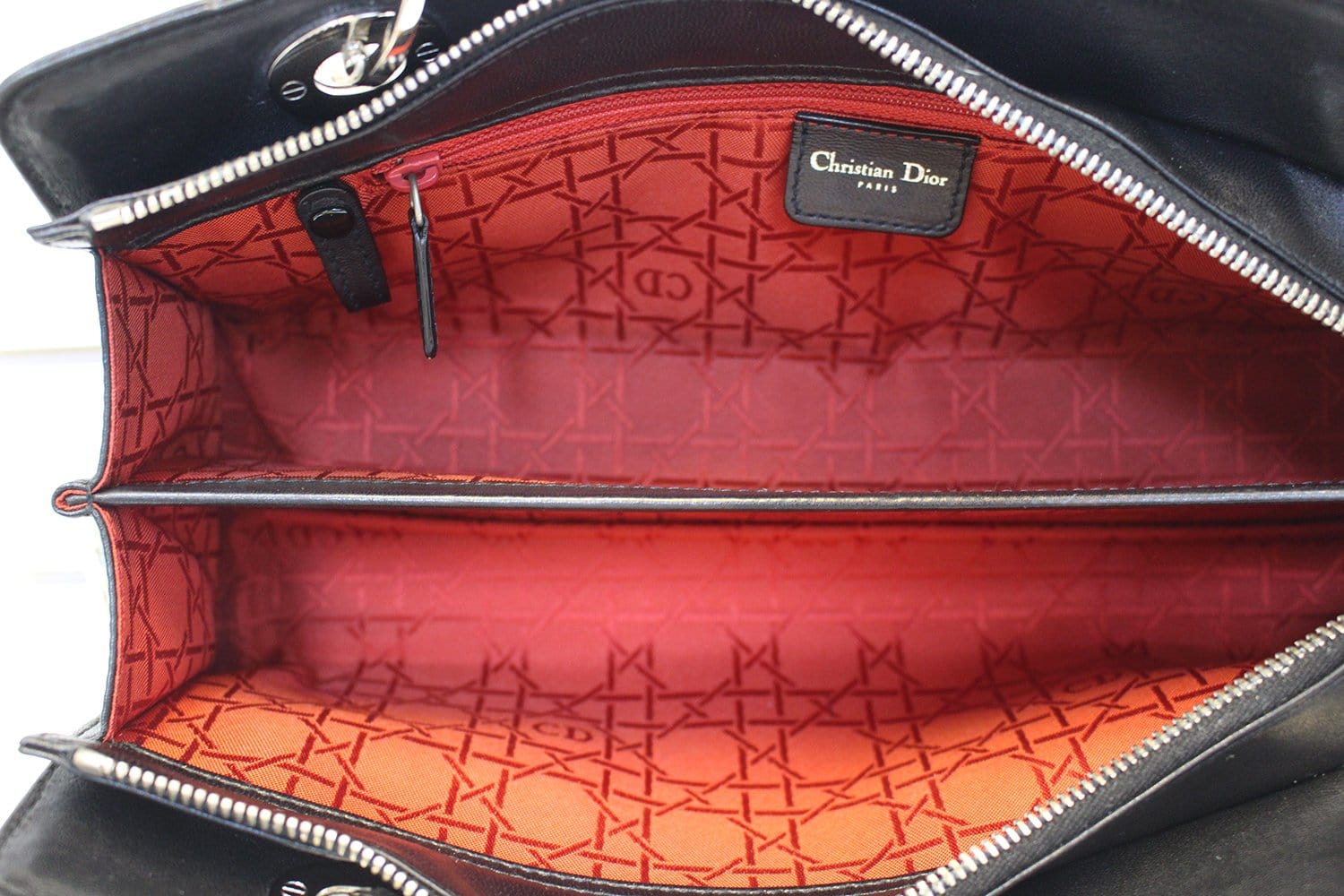 Christian Dior Black Studded Leather Lady Dior Medium Q9B03UCIK7003