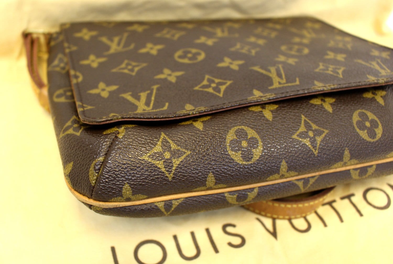 Louis Vuitton LV Shoulder Bag Musette Tango short shoulder Monogram Vintage