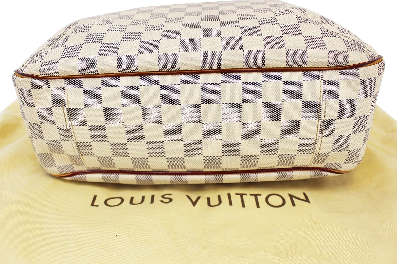 Louis Vuitton DAMIER AZUR 2021 SS Other Plaid Patterns Blended Fabrics  Swimwear (1A8R98, 1A8R97)