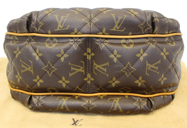 LOUIS VUITTON Monogram Canvas Etoile PM Shoulder Bag