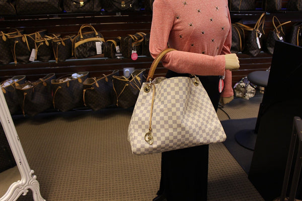 Louis Vuitton Artsy MM - Louis Vuitton Shoulder Handbag - shop