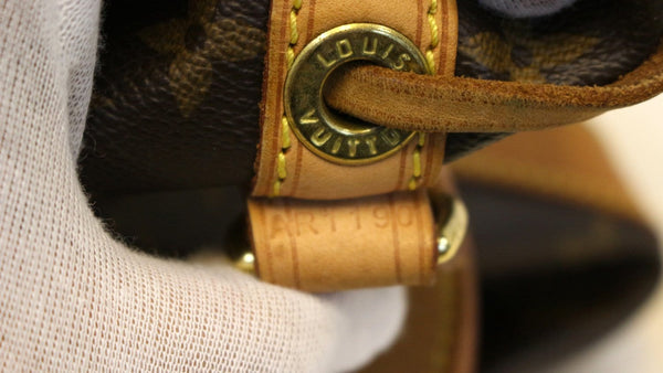 LOUIS VUITTON Monogram Petit Noe Shoulder Bag