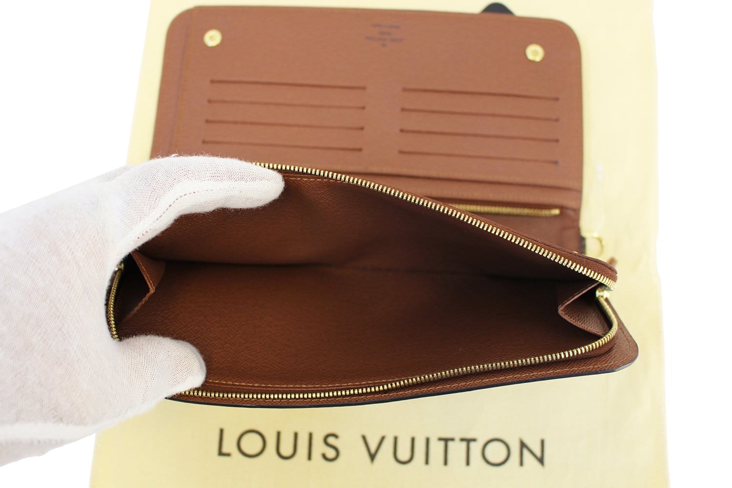 Louis Vuitton, Bags, Gorgeous Louis Vuitton Zippy Organizer Wallet