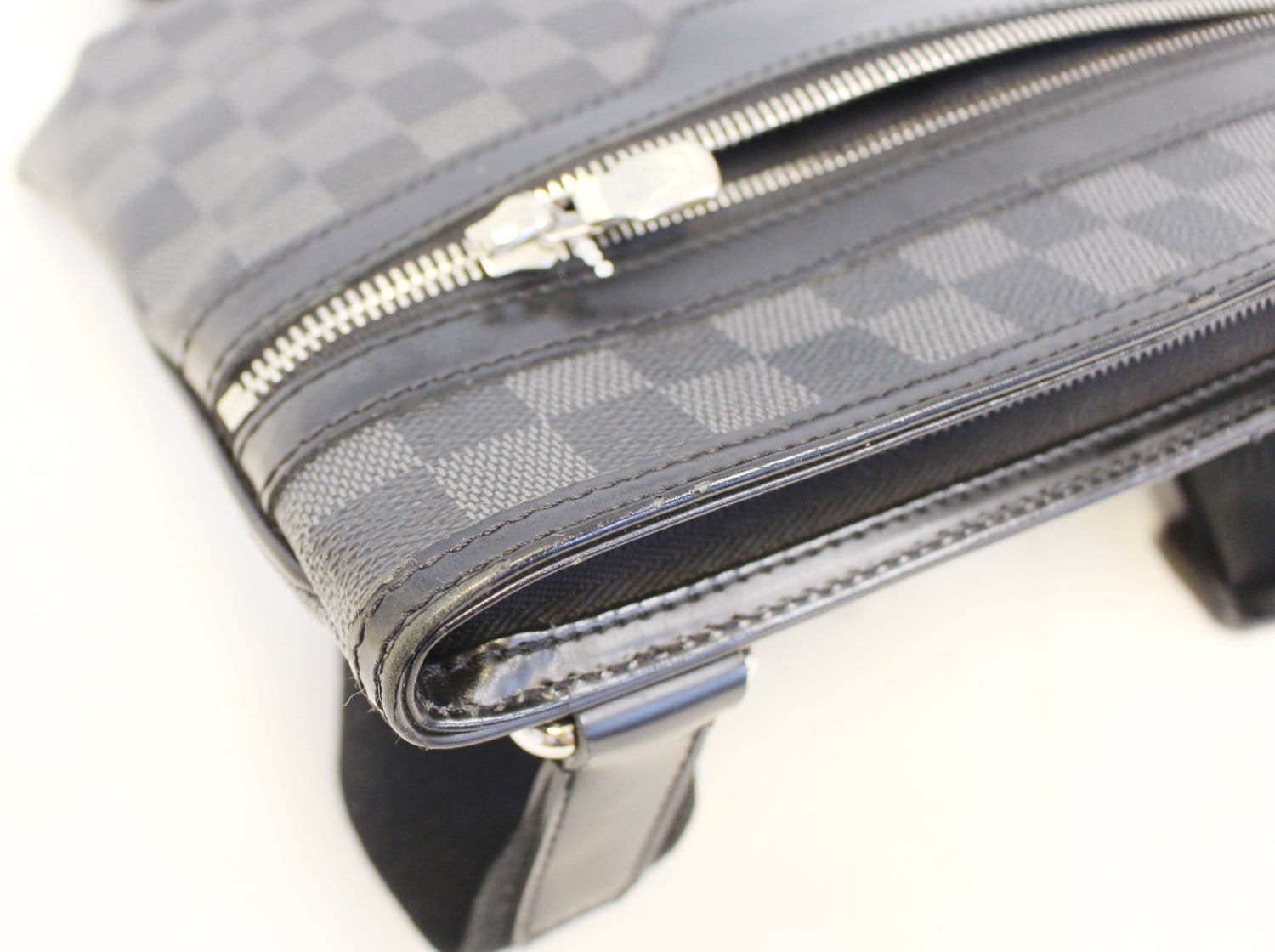 Louis Vuitton Damier Ebene Pochette Bosphore - Brown Crossbody Bags,  Handbags - LOU808974