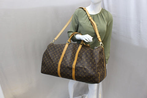 LOUIS VUITTON Monogram Canvas Keepall 60 Bandouliere Bag