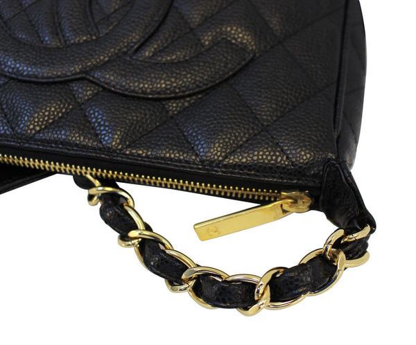 Chanel Shoulder Bag - CHANEL Black Sac Divers Mini Caviar - strip