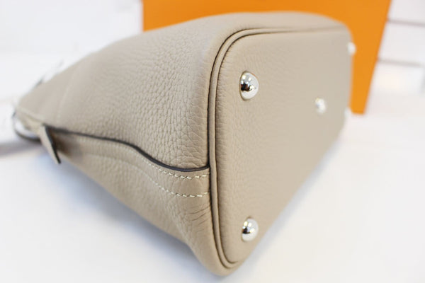 Hermes Bolide Shoulder Bag 31cm Clemence Leather for women