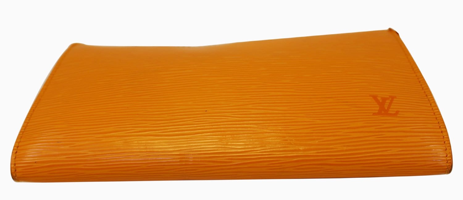 Louis Vuitton LV Pochette Cle orange Leather ref.437206 - Joli Closet