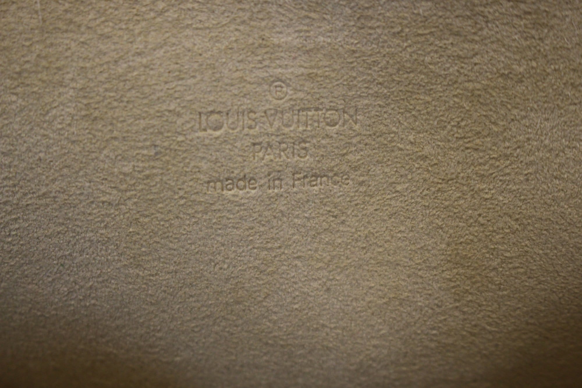 Louis Vuitton Monogram Canvas Pochette Florentine QJA0CD5V0B671