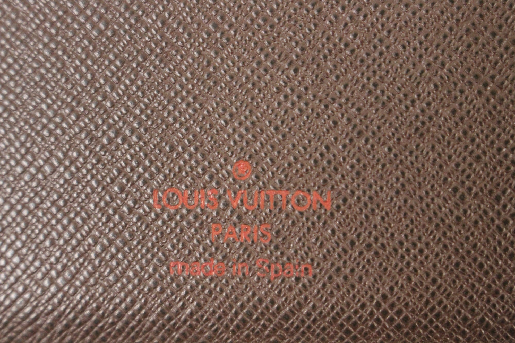 Louis-Vuitton-Damier-Agenda-GM-Planner-Cover-R20009 – dct