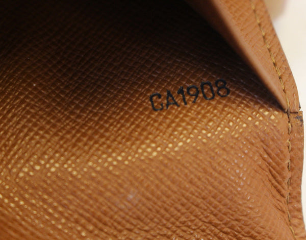 LOUIS VUITTON Monogram Canvas Pochette Photo Case