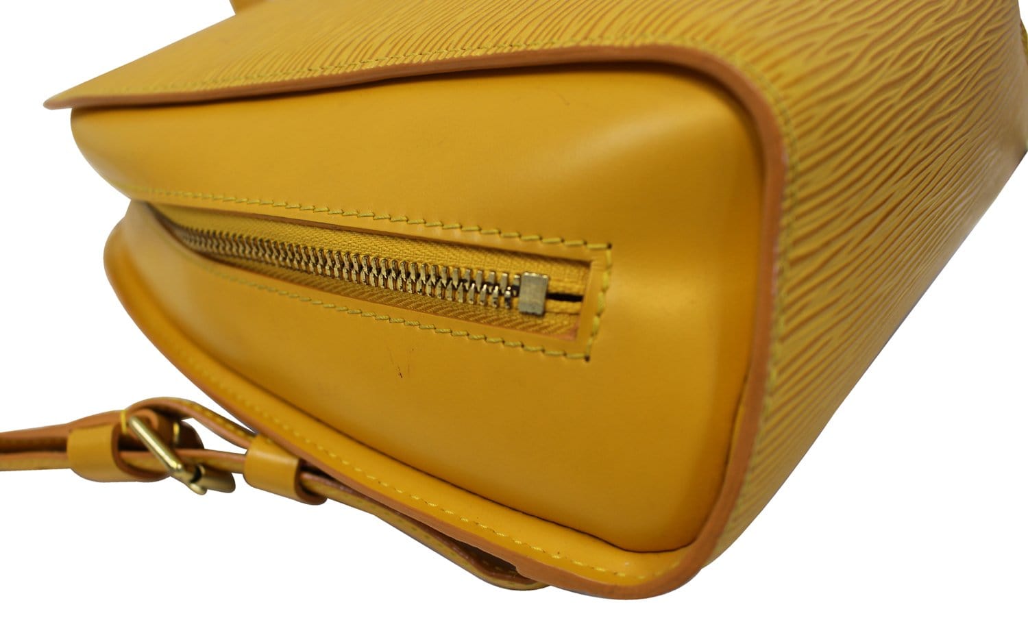 Louis Vuitton Vintage - Epi Mabillon Backpack - Orange - Leather
