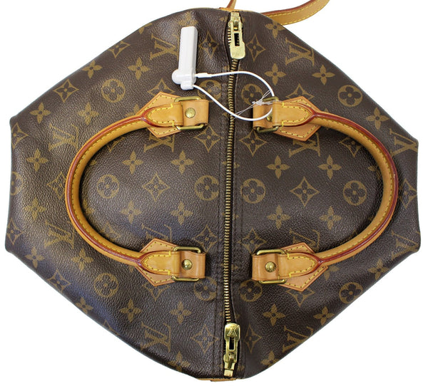 LOUIS VUITTON Monogram Canvas Speedy 30 Bandouliere Satchel Bag