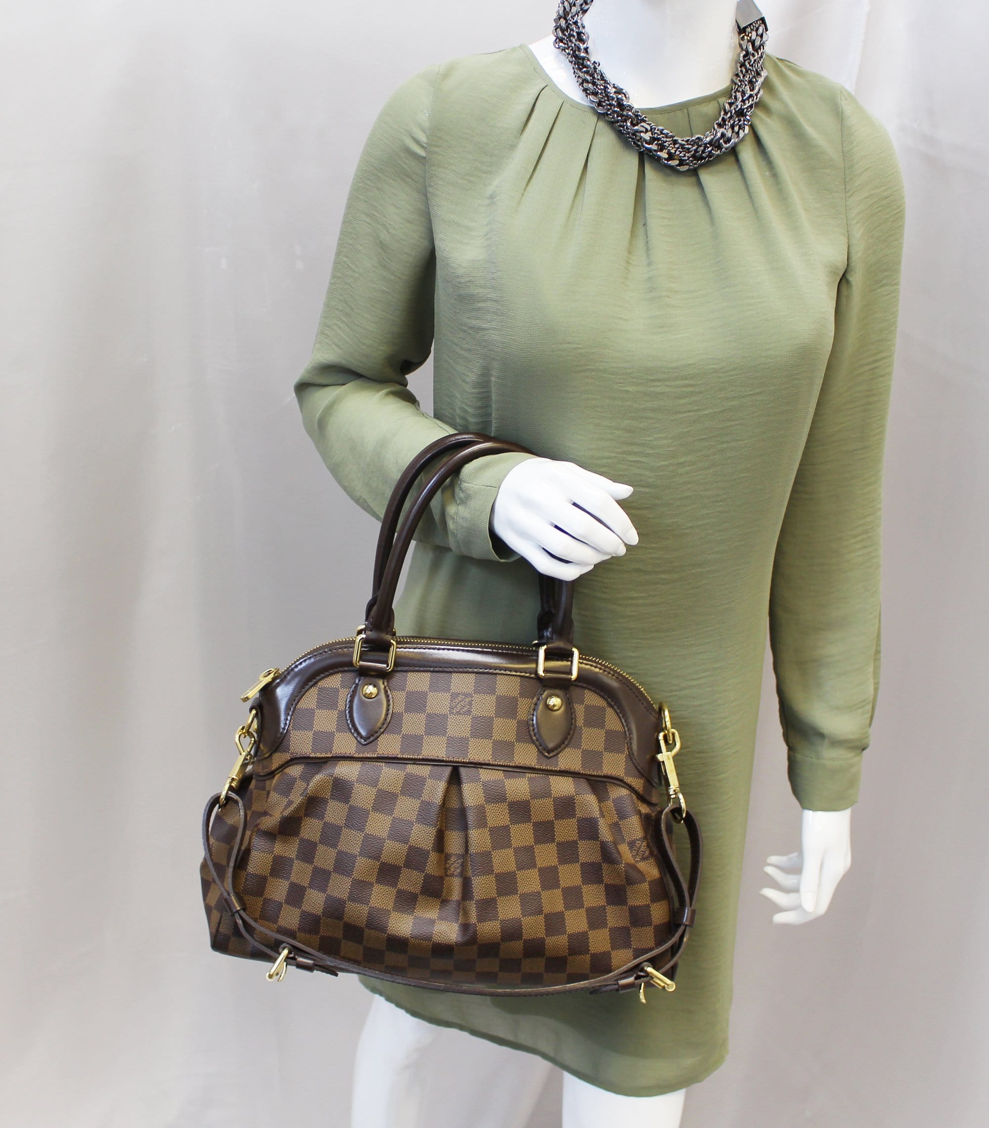 Louis Vuitton, Bags, Louis Vuitton Damier Trevi Pm Classic Handbag