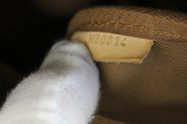 LOUIS VUITTON Monogram Canvas Saumur 30 Shoulder Bag