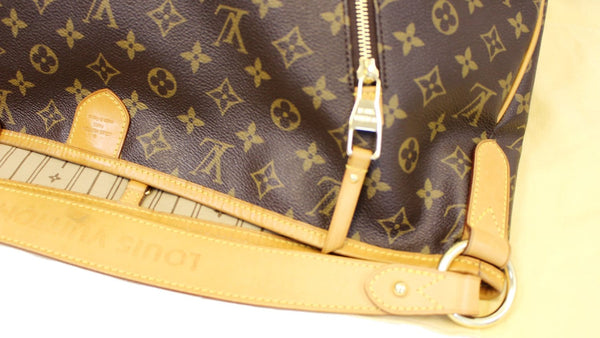 LOUIS VUITTON Monogram Canvas Delightful GM Shoulder Bag