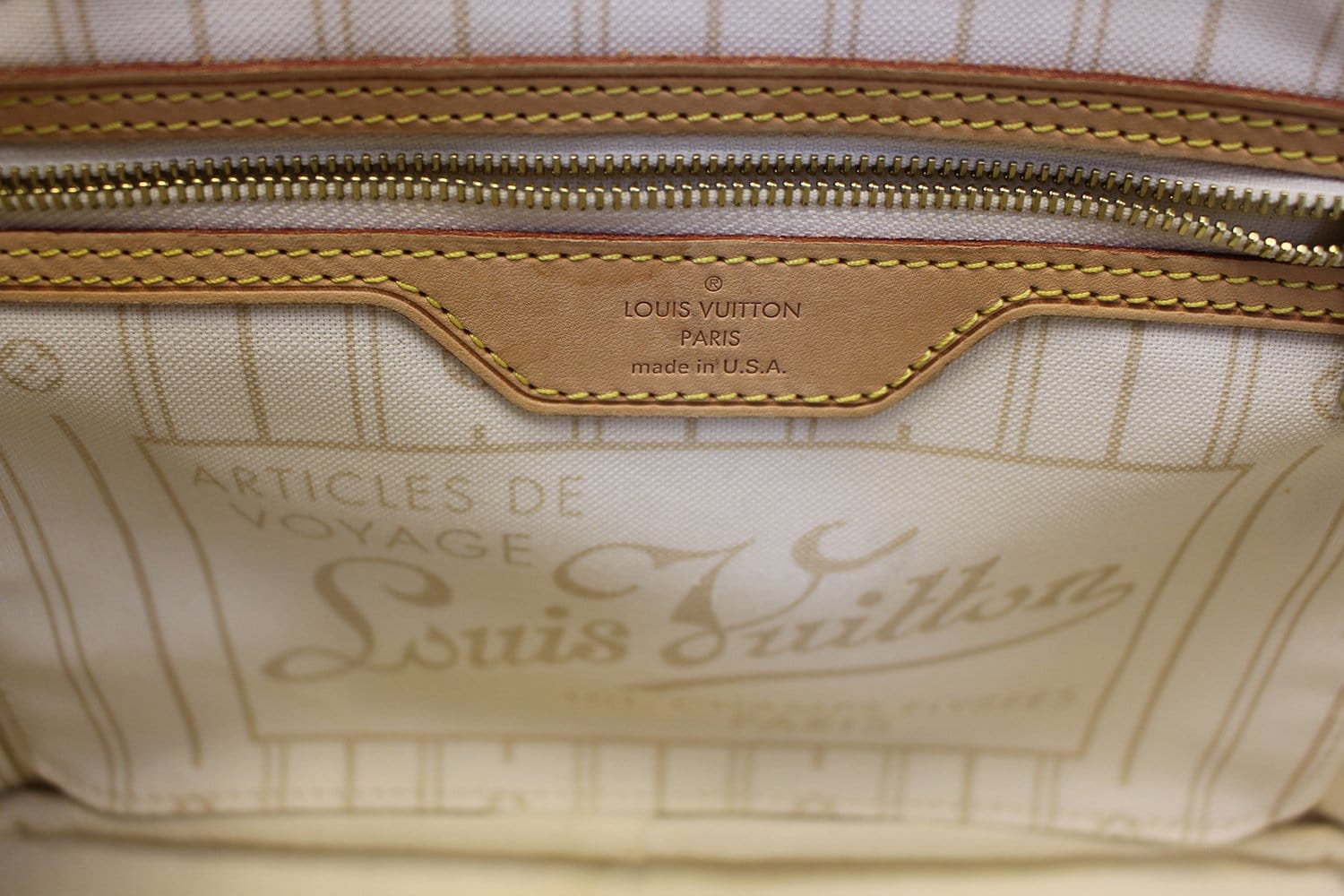 White Louis Vuitton Damier Azur Neverfull PM Tote Bag