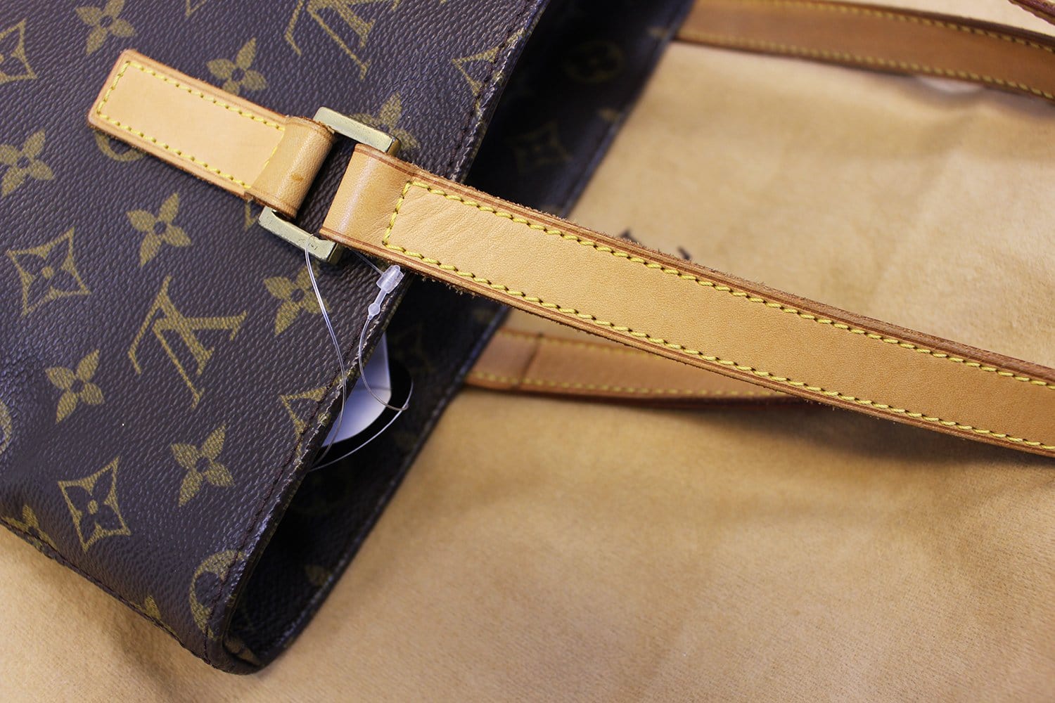 Louis Vuitton - Authenticated Vavin Vintage Handbag - Cloth Brown for Women, Very Good Condition